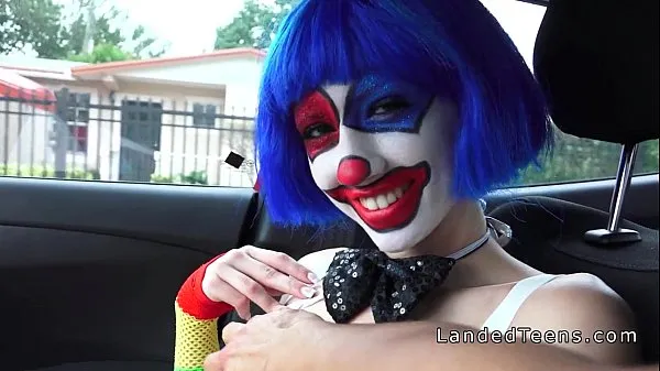 Sıcak Clown teen fucking outdoor pov Sıcak Filmler