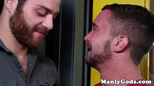 Žhavé Closeup gaysex action with two hunky dudes žhavé filmy