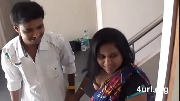 Hot Hot Aunty With Fan Repairer man warm Movies
