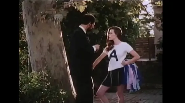 Heta Co-ed fever (1980) - Blowjobs & Cumshots Cut varma filmer