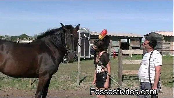 गर्म Pony-girl en Camargue गर्म फिल्में