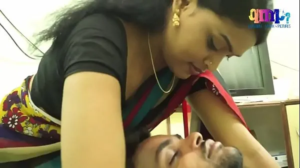 Gorące INDIAN HOUSEWIFE ROMANCE WITH SOFTWARE ENGINEERciepłe filmy