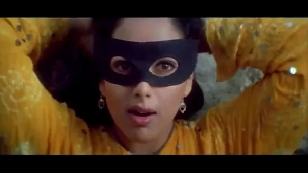 Καυτές Soundarya dancing in hot saree looks ζεστές ταινίες