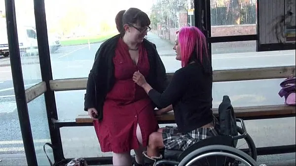 Žhavé Leah Caprice and her lesbian lover flashing at a busstop žhavé filmy