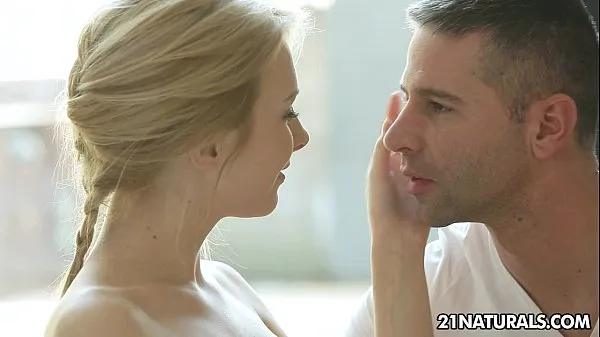 Menő Alice's new romance turns into a hot sex session meleg filmek