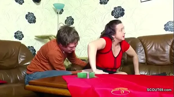 Sıcak German Step Grandson give Granny Massage and Cum in Mouth Sıcak Filmler