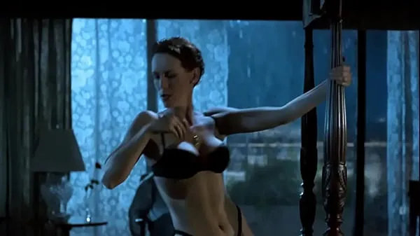 Jamie Lee Curtis Striptease in HD Film hangat yang hangat