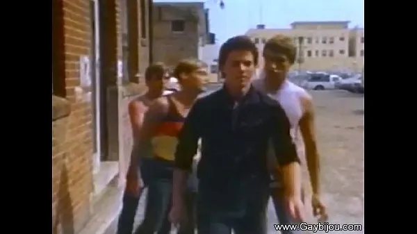 Kuumia Vintage Gay Action On City Streets lämpimiä elokuvia