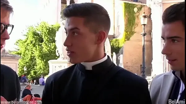 Vroči Scandal in the Vatican 2 - Blowjob topli filmi