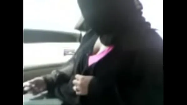 ARABIAN CAR SEX WITH WOMEN Film hangat yang hangat