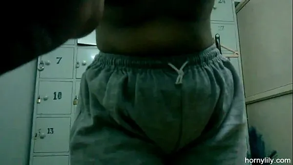 뜨거운 Horny Lily Indian Babe In Gym Working Out Naked 따뜻한 영화