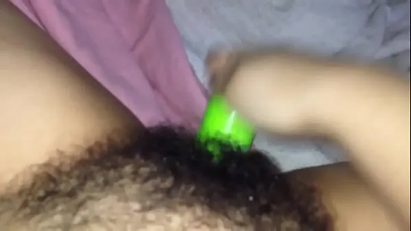 Hairy Teen Latina Bottle Masturbation Filem hangat panas