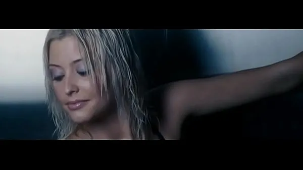 Hot d. or Alive - Holly Valance warm Movies