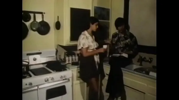Películas calientes Joven ajetreo - 1976 cálidas