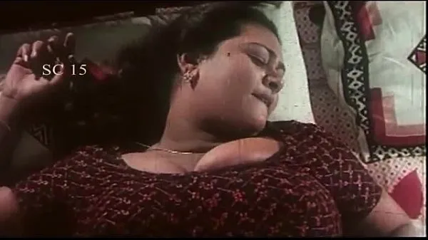 गर्म Shakila with Young Man Hot Bed Room Scene गर्म फिल्में
