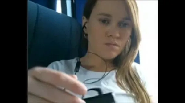 Horny Teen Playing On The Bus Films chauds