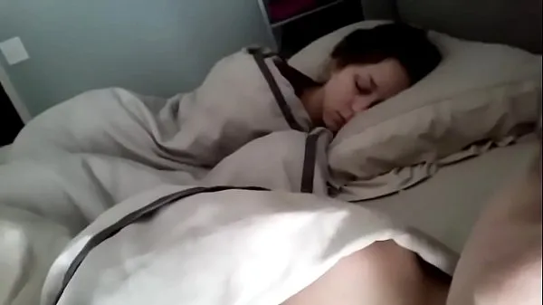 Film caldi voyeur teen lesbiche sleepover masturbazionecaldi