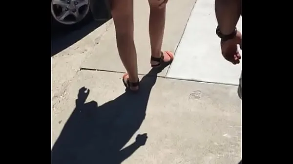 Sexy girl in booty shorts walking voyeur Filem hangat panas