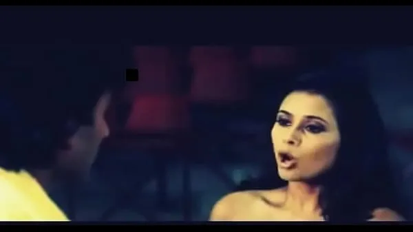 ภาพยนตร์ยอดนิยม Indian Actress Rani Mukerji Nude Big boobs Exposed in Indian Movie เรื่องอบอุ่น