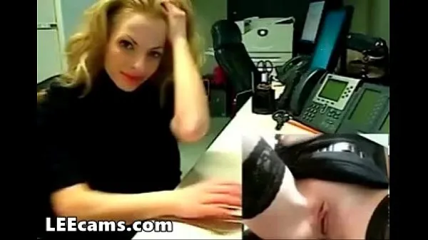 Heta Blonde masturbation office boss varma filmer
