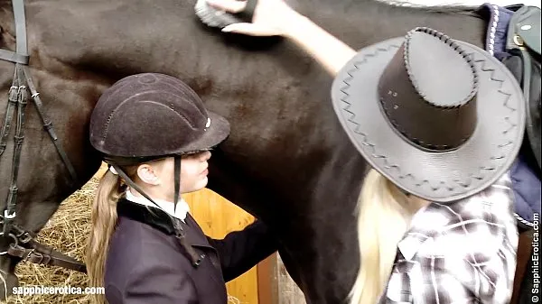گرم Aneta and Mya go down on each other at the horse ranch by Sapphic Erotica گرم فلمیں