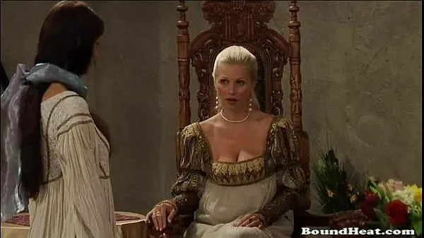 Hotte Big Titted Countess Ruling Over Her Slaves varme film