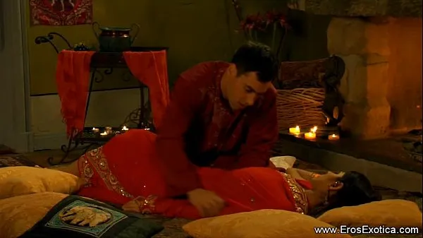 Intimate Love Making of Indian Lovers Film hangat yang hangat
