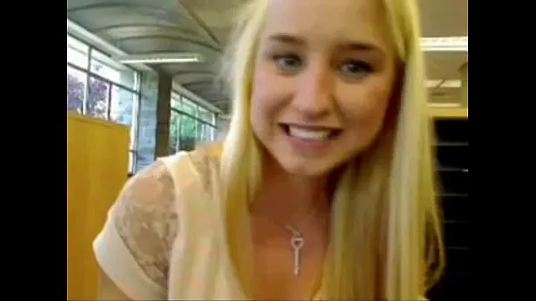 Heta Blond girl squirts in public school - more videos of her on varma filmer