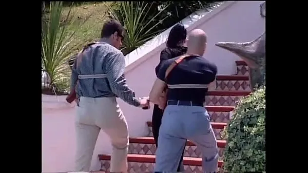 Populárne Hot thief captured and banged by two goons horúce filmy