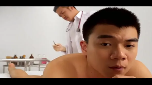 Hete Chinese guy has crazy stuff pulled out his ass warme films