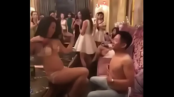 Sexy girl in Karaoke in Cambodia Filem hangat panas