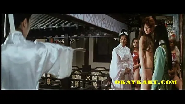 ภาพยนตร์ยอดนิยม Karate, Kusse, blonde Katzen เรื่องอบอุ่น