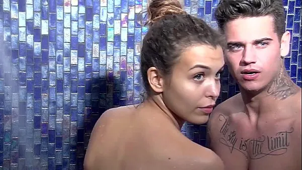 Menő Adam & Melani shower sex part 1 Eden Hotel meleg filmek