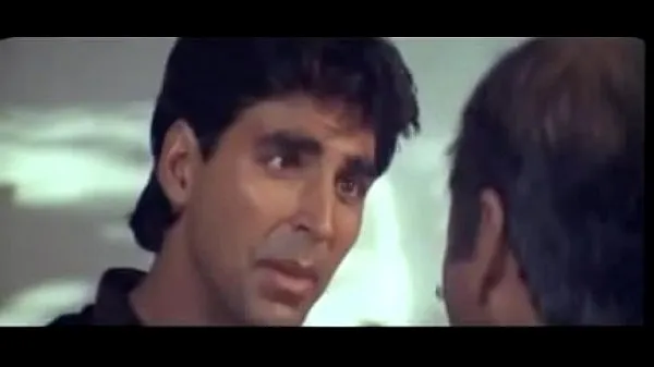 Hot Akshay Kumar in underwear Bathroom Dance (Suhaag warm Movies