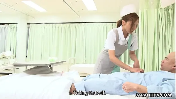 Gorące Nurse that will revive him with a cock suckciepłe filmy