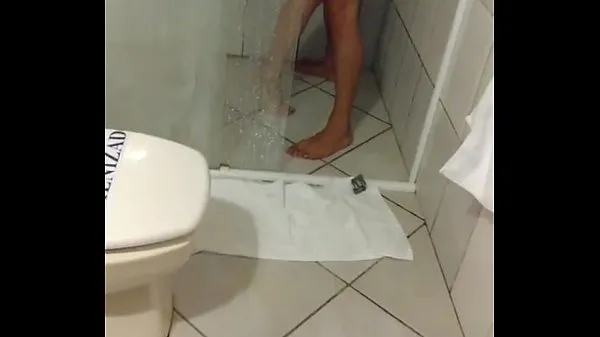 Vroči giving to the eater in the shower topli filmi