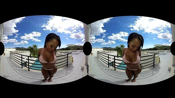 뜨거운 Noemilk Is A Juicy Latina Who Shows You All In VR 따뜻한 영화