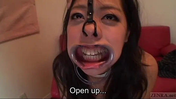 Hotte Subtitled bizarre Japanese facial destruction blowjob varme filmer