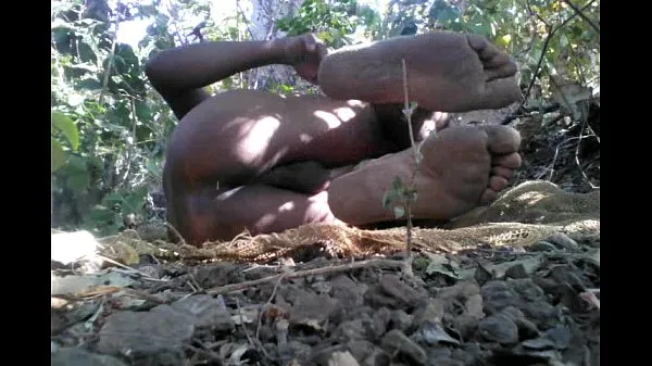 Nóng Indian Desi Nude Boy In Jungle Phim ấm áp