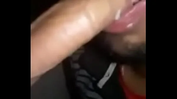 He came in my mouth and I spit on the young man's cock Film hangat yang hangat