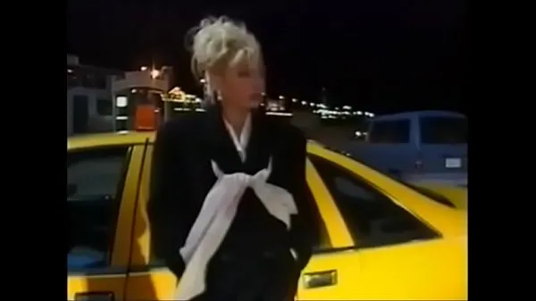 Hete Blonde Beauty takes Giant Black Cock in Cab, Helen Duval, Big Boobs blonde dutch warme films