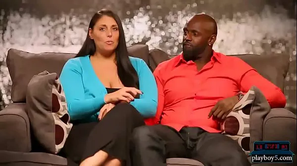 Καυτές Interracial amateur couple wants to try a threesome ζεστές ταινίες