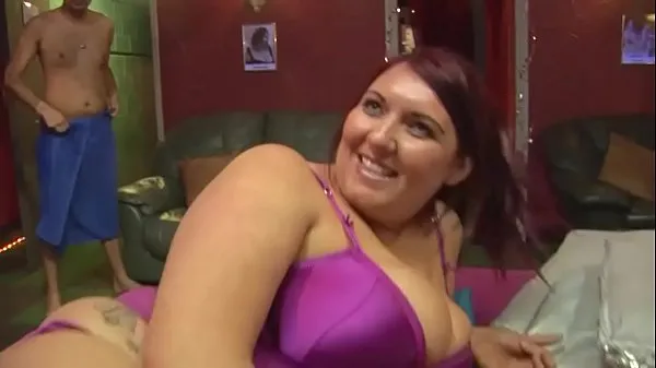 뜨거운 Two amateur British fat chavs fucked at the sex club 따뜻한 영화