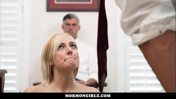 MormonGirlz-Watching his stepdaughter be taken advantage of Film hangat yang hangat