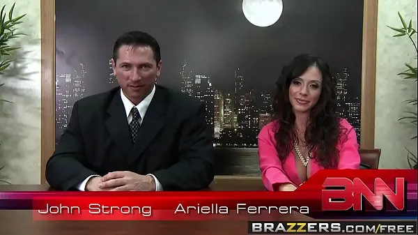 热Brazzers - Big Tits at Work - Fuck The News scene starring Ariella Ferrera, Nikki Sexx and John Str温暖的电影