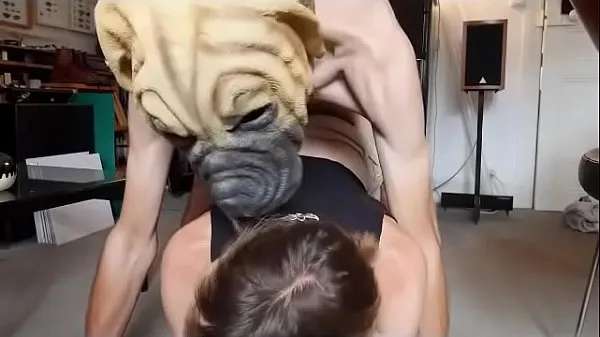 Hete Dog rides on his mistress to fuck her warme films