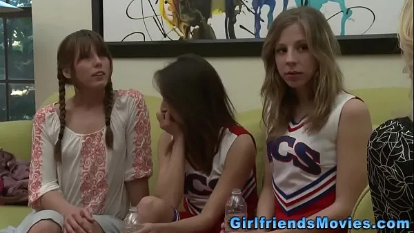 Καυτές Teen lesbian cheerleader ζεστές ταινίες