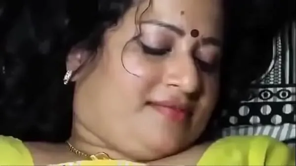 Vroči homely aunty and neighbour uncle in chennai having sex topli filmi