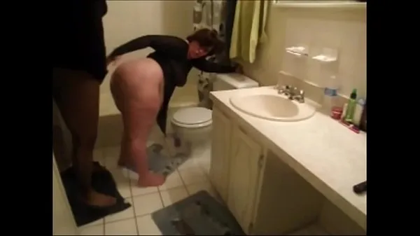 Quente Garota gorda branca sendo fodida no banheiro Filmes quentes
