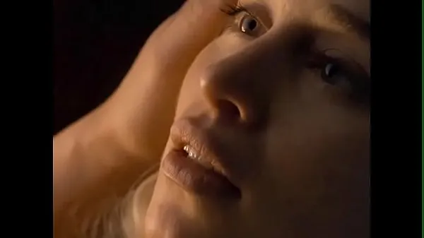Emilia Clarke Sex Scenes In Game Of Thrones Filem hangat panas